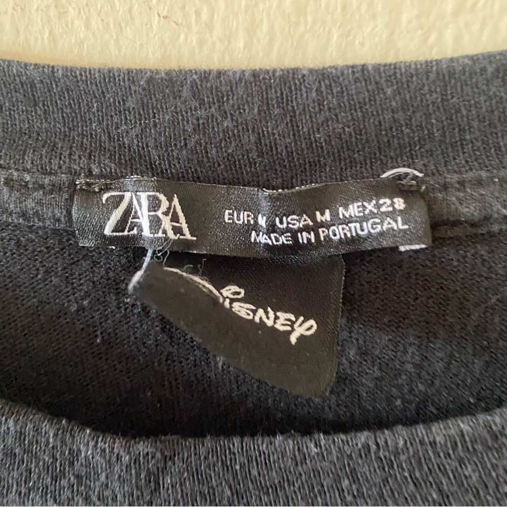 Zara x Disney Dumbo Print Oversized Black T-shirt - Picture 3 of 4
